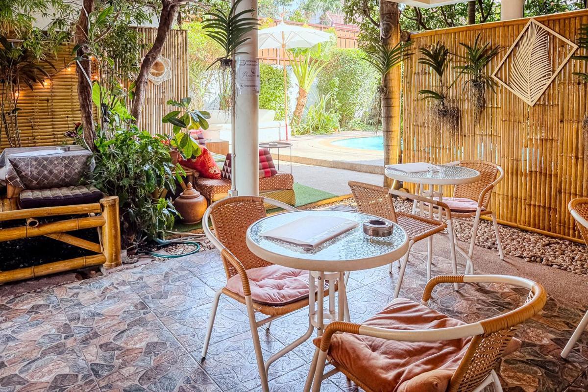 Passion Nai Harn Bed & Breakfast Ngoại thất bức ảnh