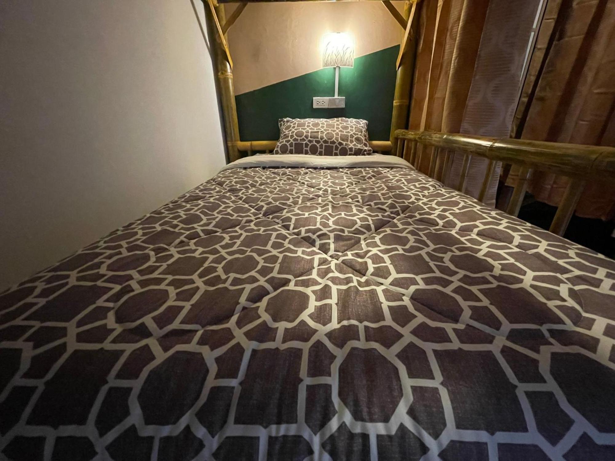 Passion Nai Harn Bed & Breakfast Ngoại thất bức ảnh