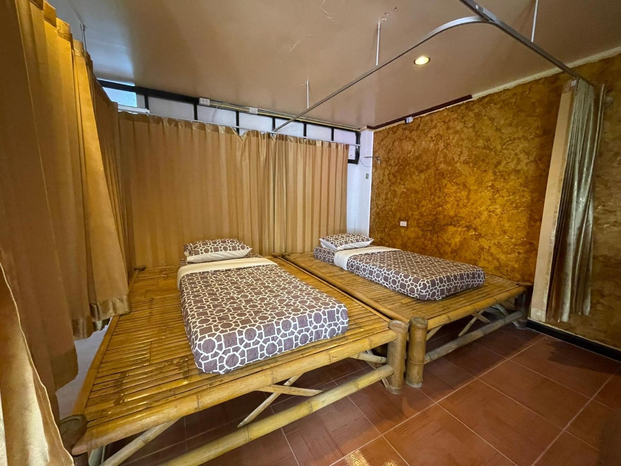 Passion Nai Harn Bed & Breakfast Ngoại thất bức ảnh